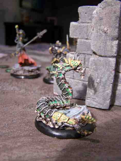 Cankerworm_cephalyx_01